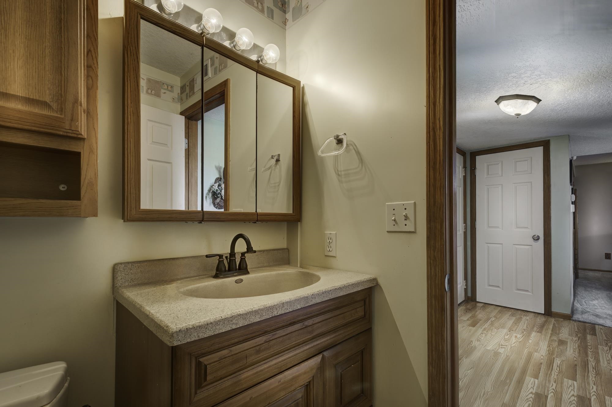 320 Rampart Drive Fort Wayne, IN 46845 - Photo 8 of 34 Gallery Image 8