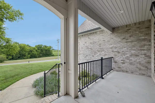 $759,900 | 126 Tom Walker Drive, Beechgrove, TN 37018