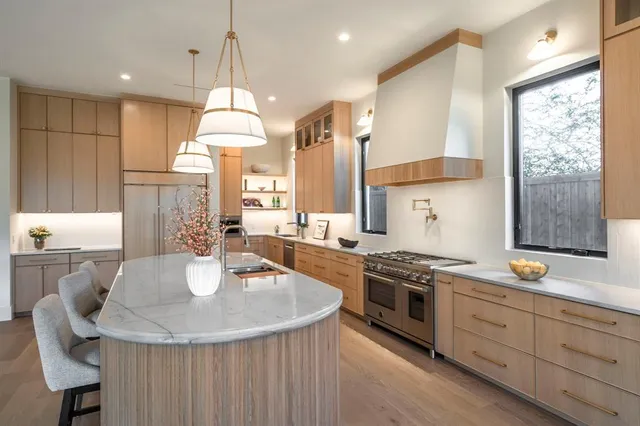 $1,949,000 | 4230 Concho Street, Dallas, TX 75206