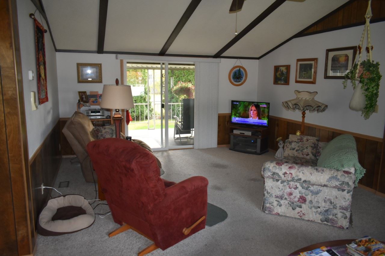 4202 East Lane Park Road, Unit 21 Mead, WA 99021 - Photo 4 of 10
