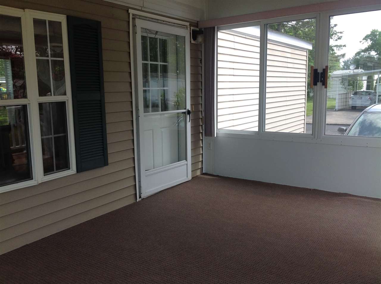 68 Beatrice Road Salem, NH 03079 - Photo 2 of 31 Gallery Image 2