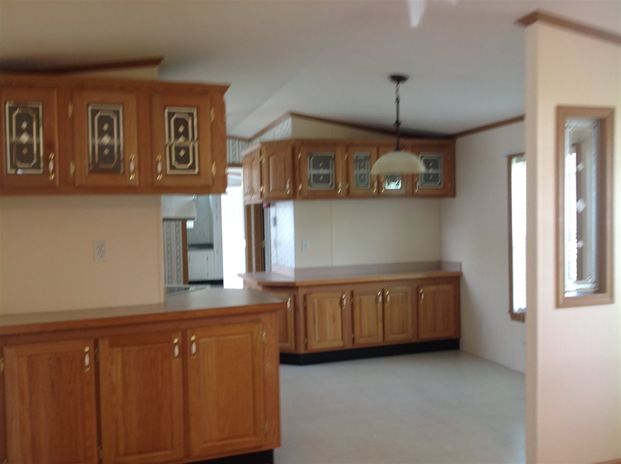 68 Beatrice Road Salem, NH 03079 - Photo 11 of 31 Gallery Image 11