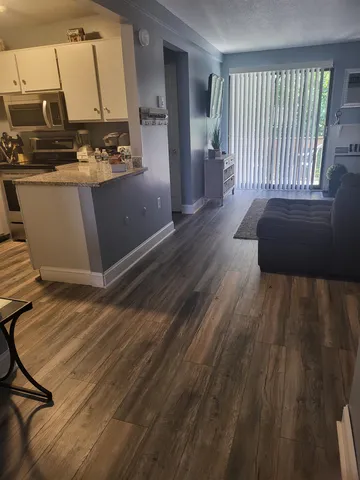 $245,000 | 9 Treetop Circle, Unit 24, Laconia, NH 03246