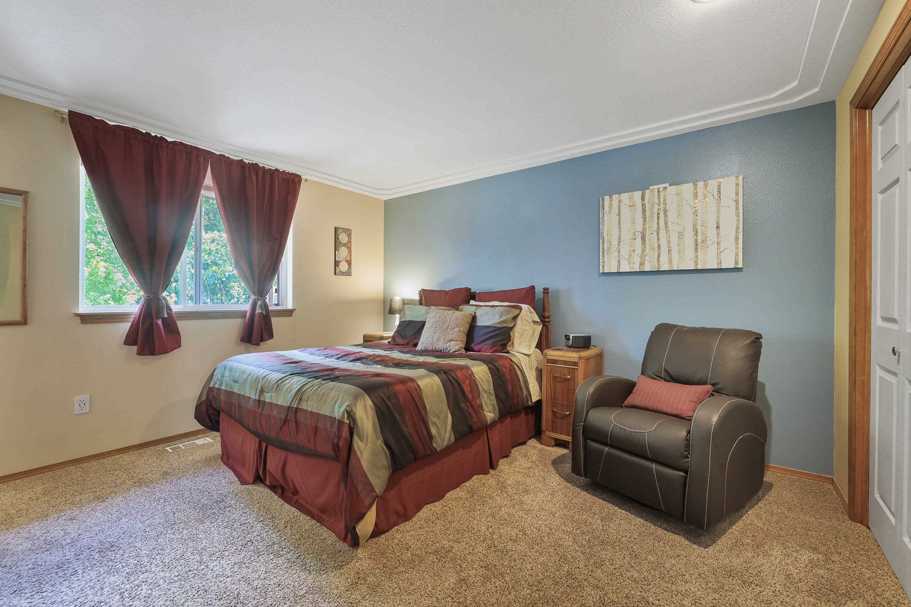 15314 Gleneden Spokane, WA 99208 - Photo 8 of 29