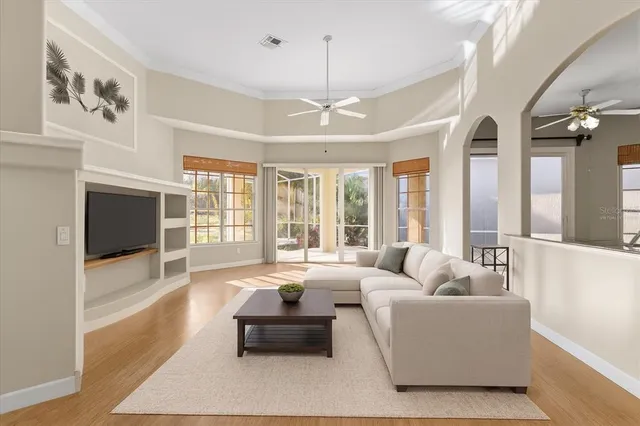 $530,000 | 13328 Lake Turnberry Circle, Orlando, FL 32828