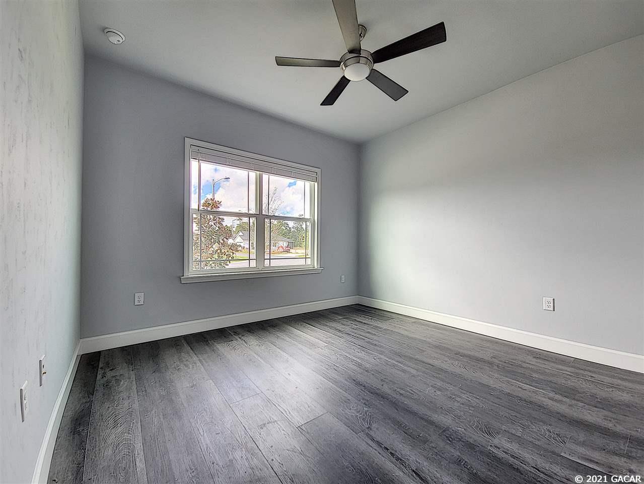 1648 Southwest 68th Terrace Gainesville, FL 32607 - Photo 12 of 28 Gallery Image 12