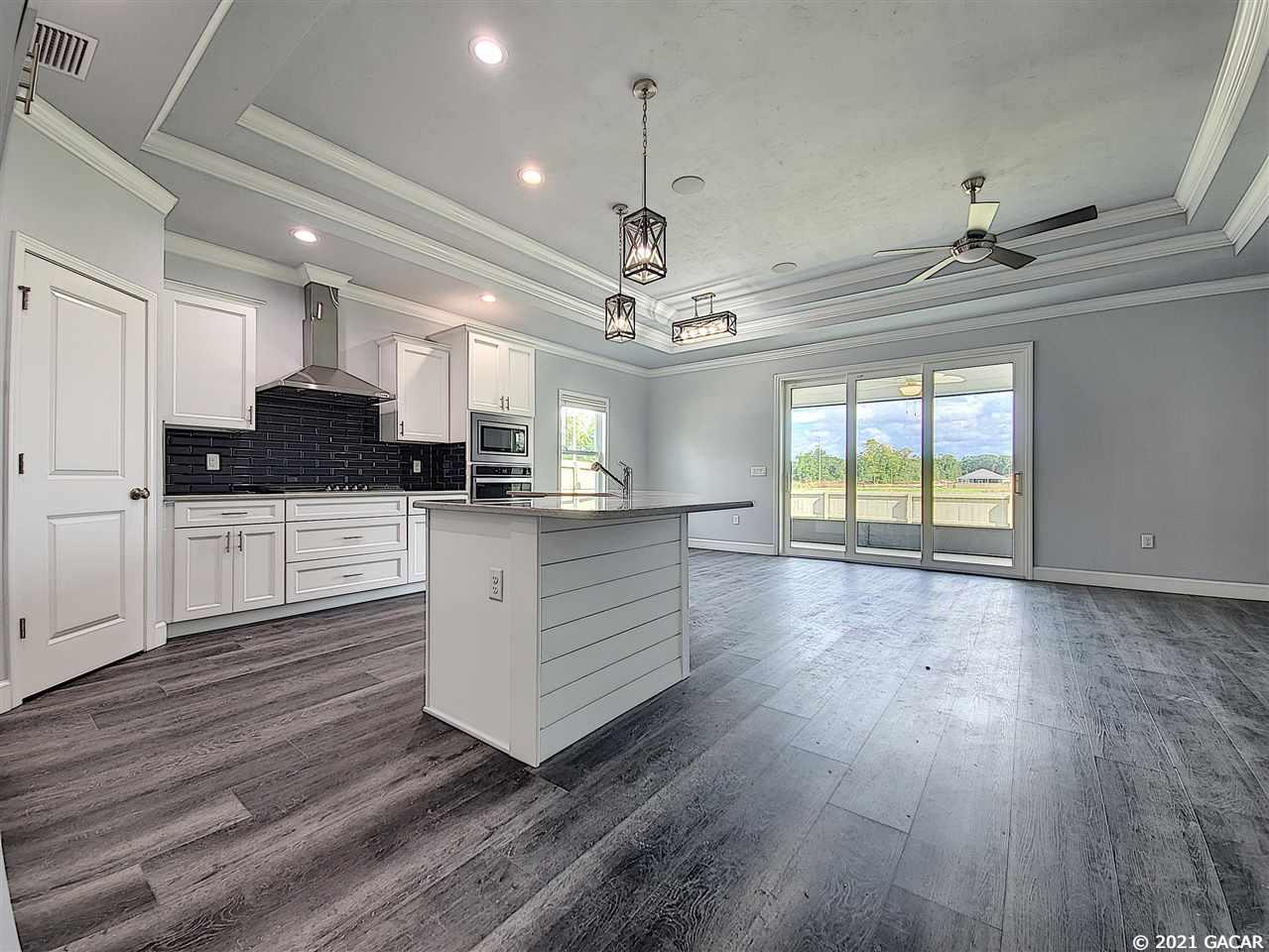 1648 Southwest 68th Terrace Gainesville, FL 32607 - Photo 5 of 28 Gallery Image 5