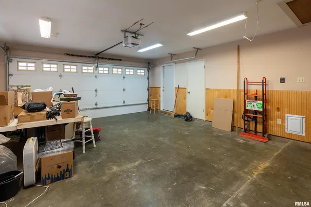 $385,000 | 9784 Highway 127, Murphysboro, IL 62966