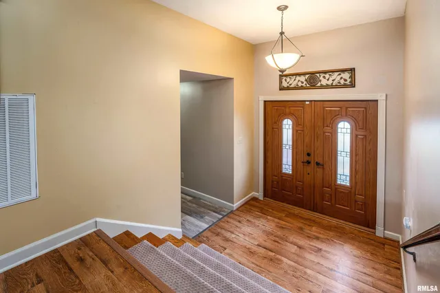 $385,000 | 9784 Highway 127, Murphysboro, IL 62966