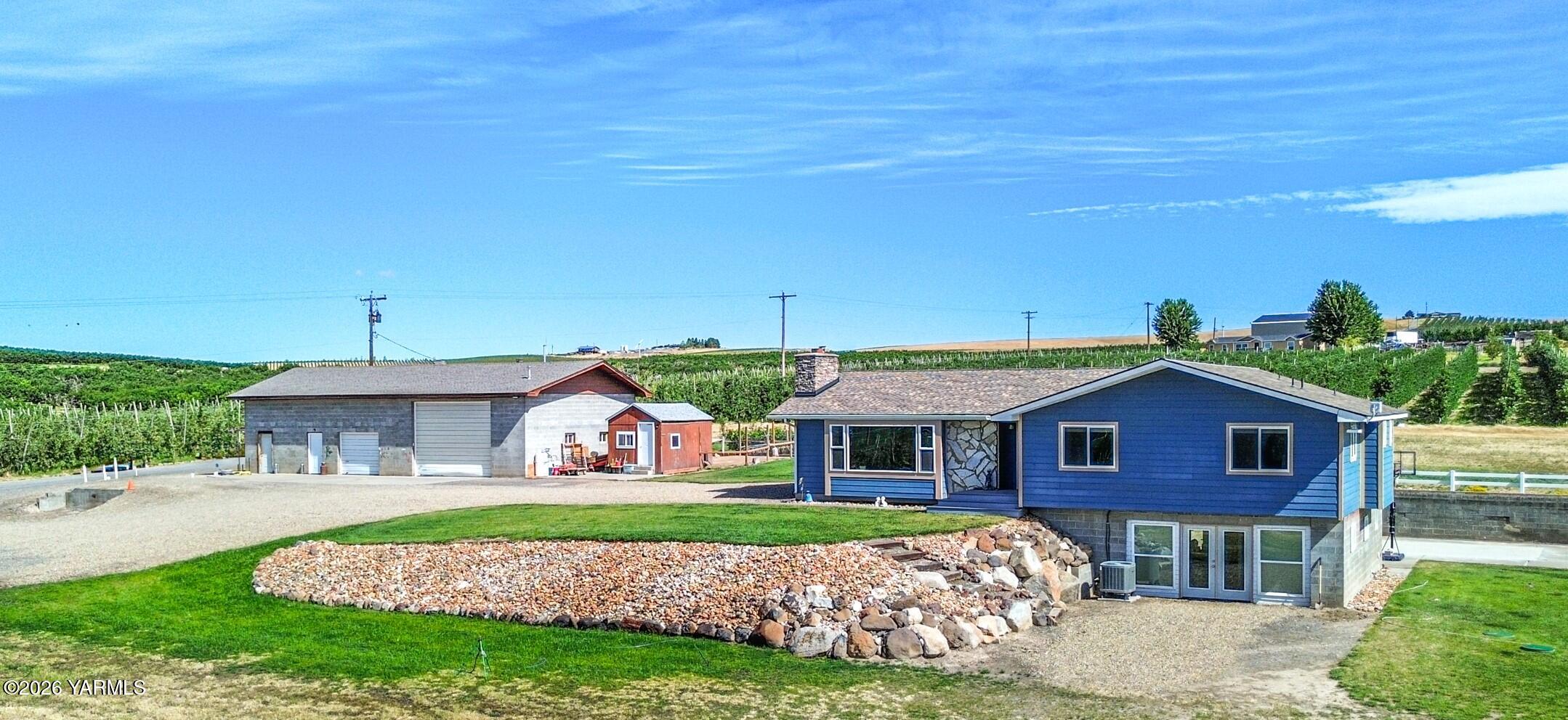 2301 Houghton Road Zillah, WA 98953 - Photo 1 of 34 Northwest View