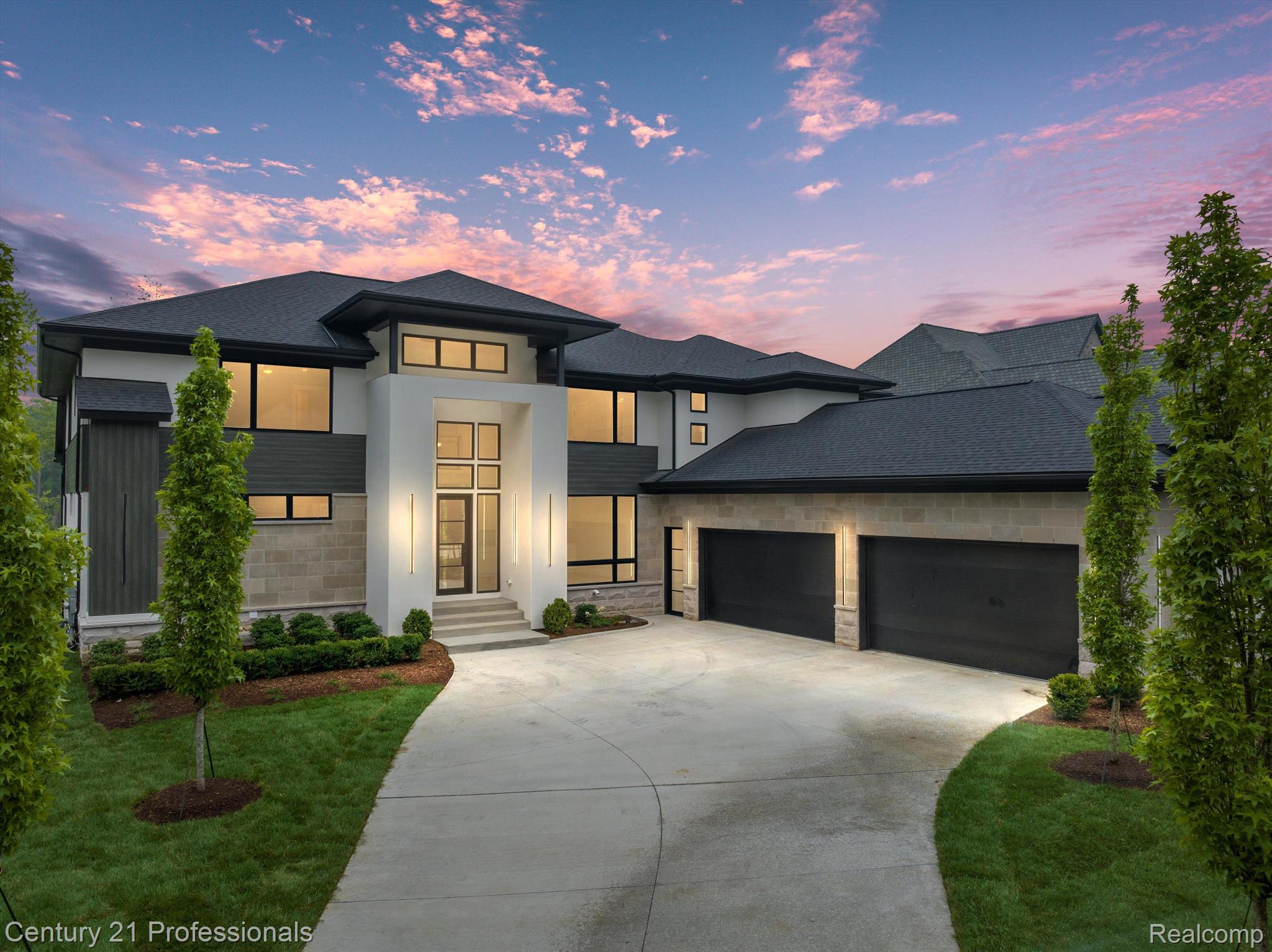 231 Enclave Drive Rochester, MI 48306 - Photo 1 of 80 Gallery Image 1