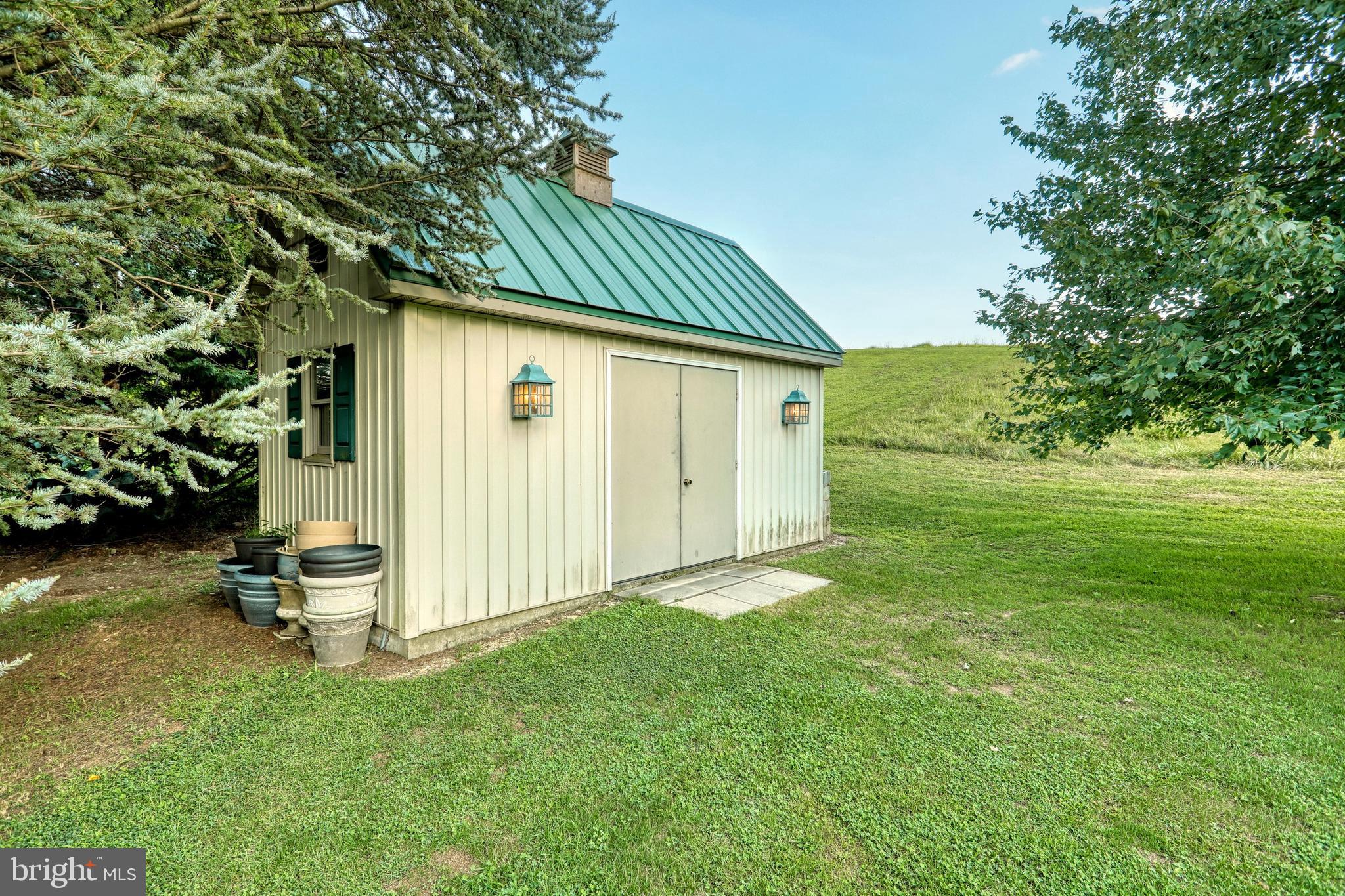 7348 Pigeon Hill Road Spring Grove, PA 17362 - Photo 12 of 67
