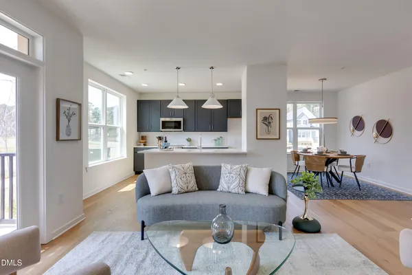 $444,600 | 400 Blackwell Drive, Unit 101, Chapel Hill, NC 27514