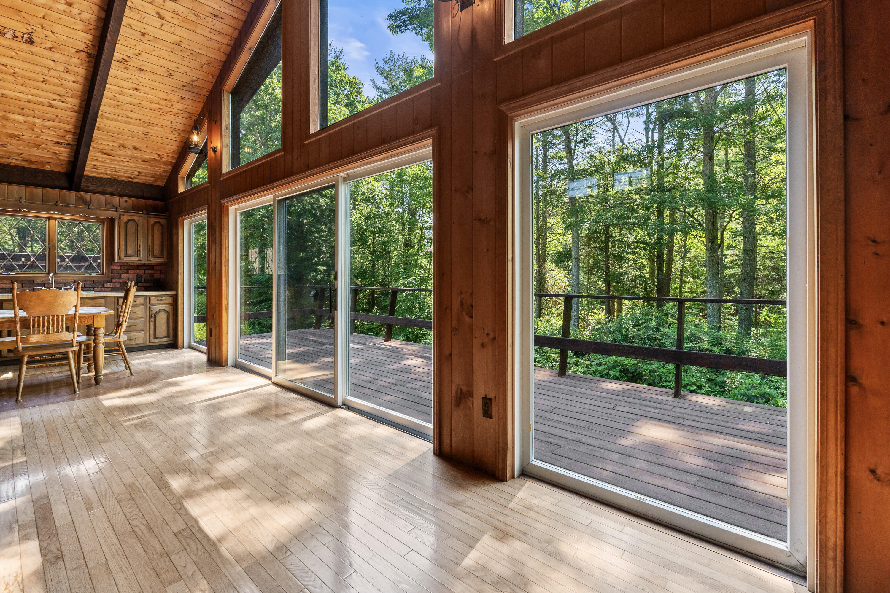 109 Bartlett Road Kittery, ME 03905 - Photo 3 of 35 109 Bartlett Rd_131