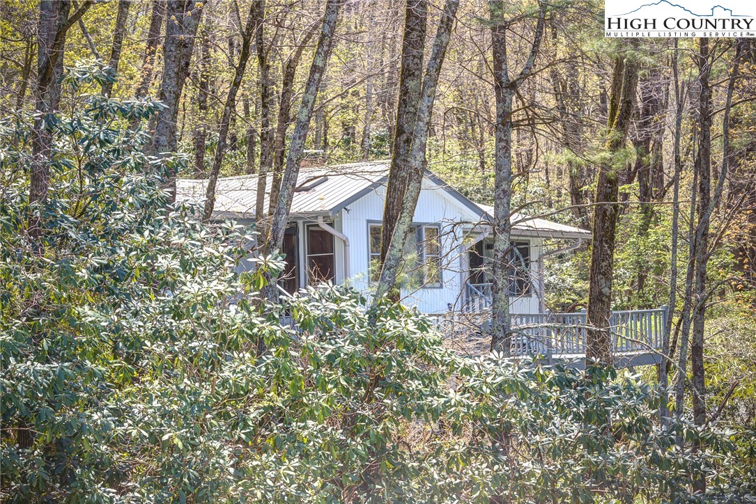 585 Tarleton Circle Boone, NC 28607 - Photo 9 of 33 Gallery Image 9