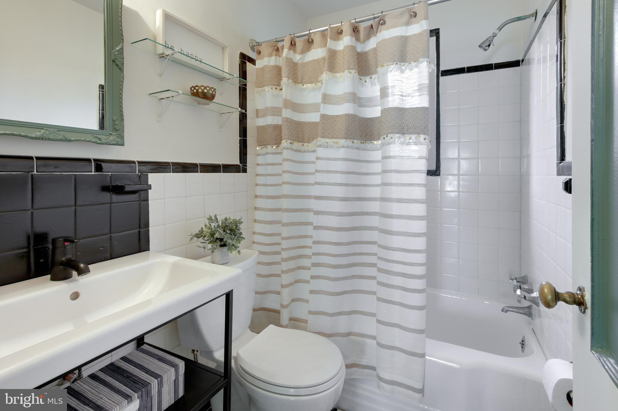 8718 Manchester Road, Unit 7 Silver Spring, MD 20901 - Photo 16 of 23