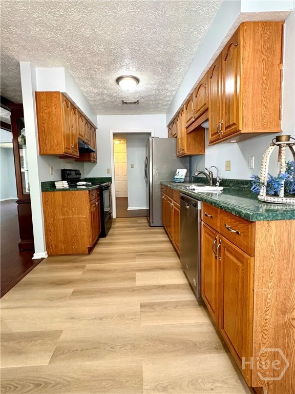 208 Westminister Road Savannah, GA 31419 - Photo 15 of 50