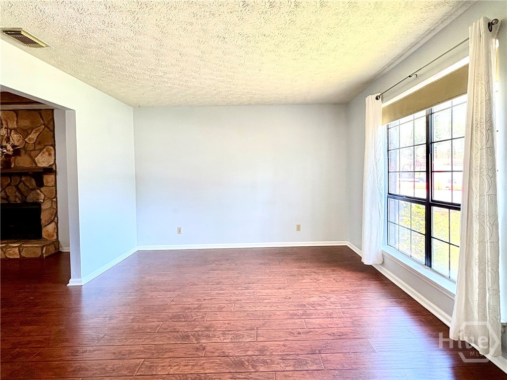 208 Westminister Road Savannah, GA 31419 - Photo 2 of 50