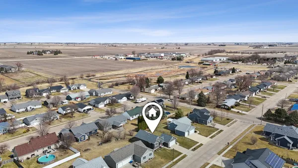 $389,000 | 414 West Meadow Lane, Walcott, IA 52773