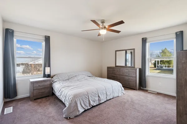 $389,000 | 414 West Meadow Lane, Walcott, IA 52773