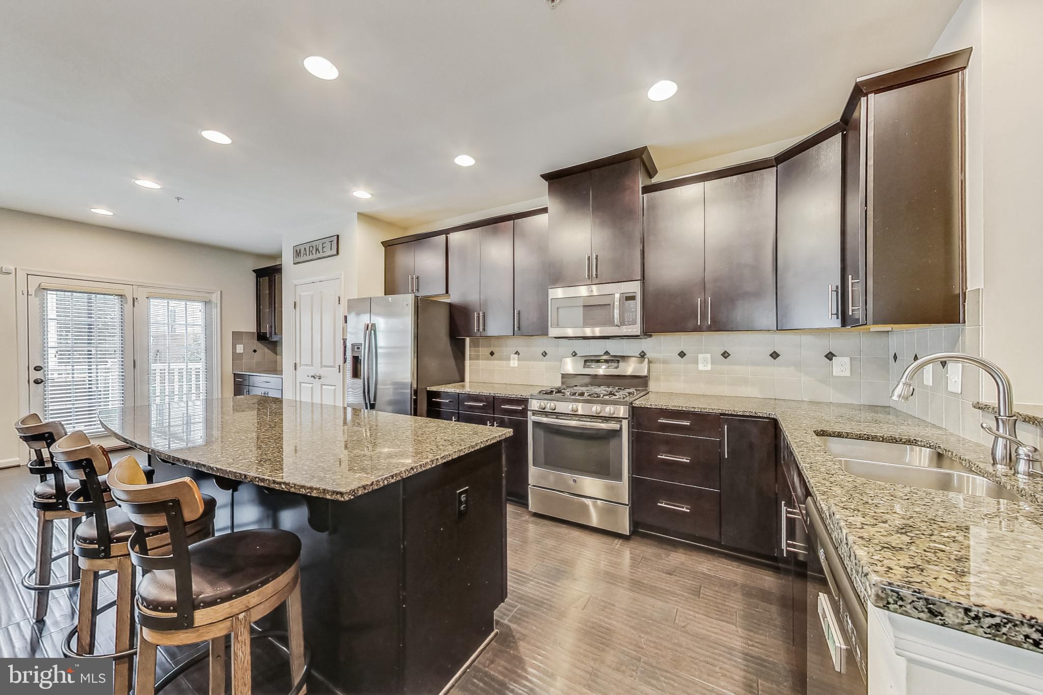 3624 Wright Terrace Washington, DC 20018 - Photo 13 of 45 Gourmet kitchen