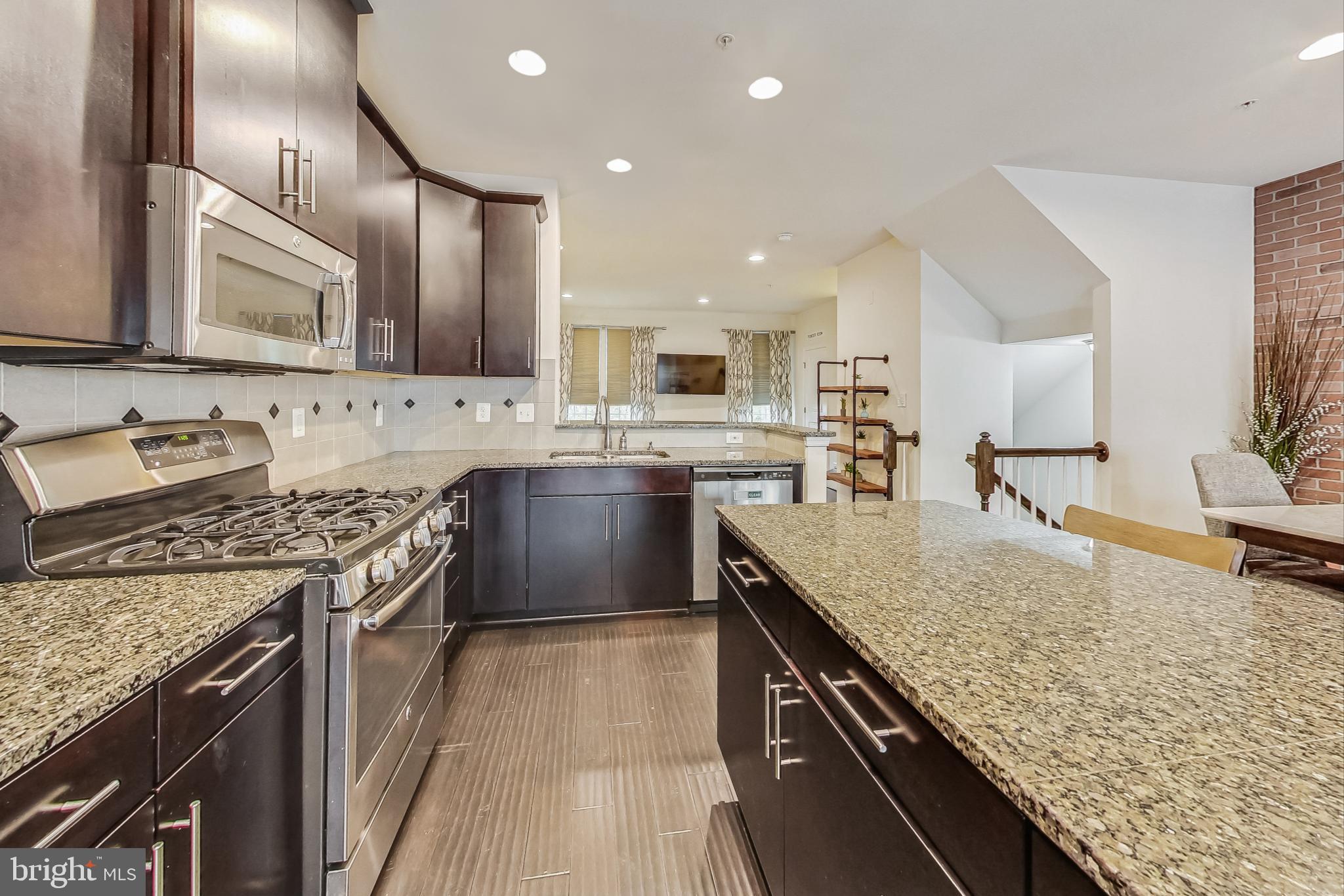 3624 Wright Terrace Washington, DC 20018 - Photo 15 of 45 Gourmet kitchen