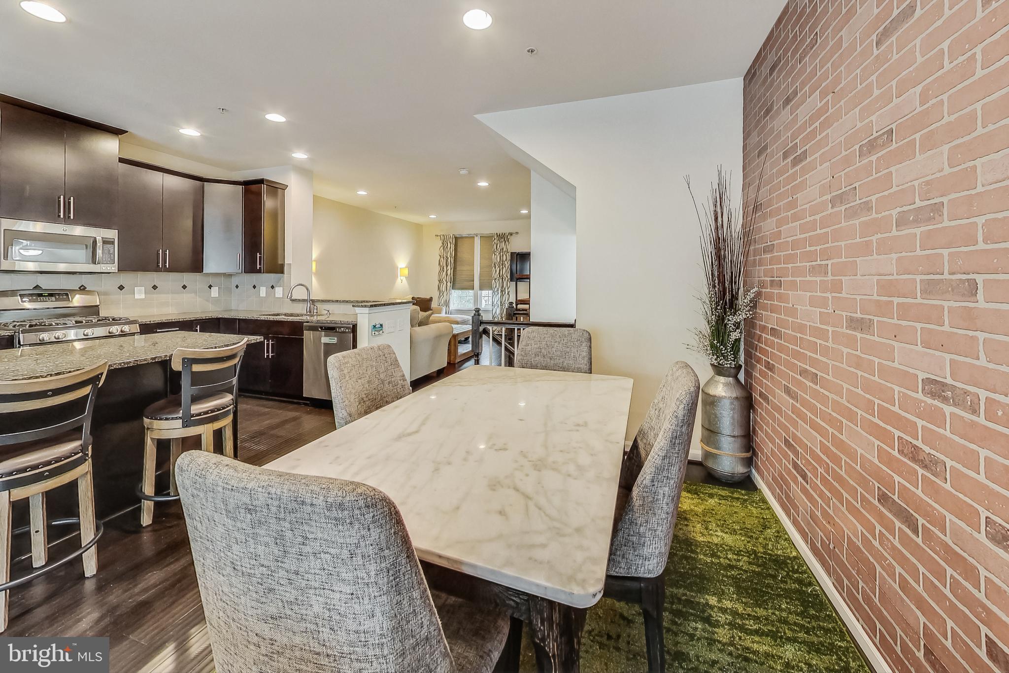 3624 Wright Terrace Washington, DC 20018 - Photo 18 of 45 Dining area
