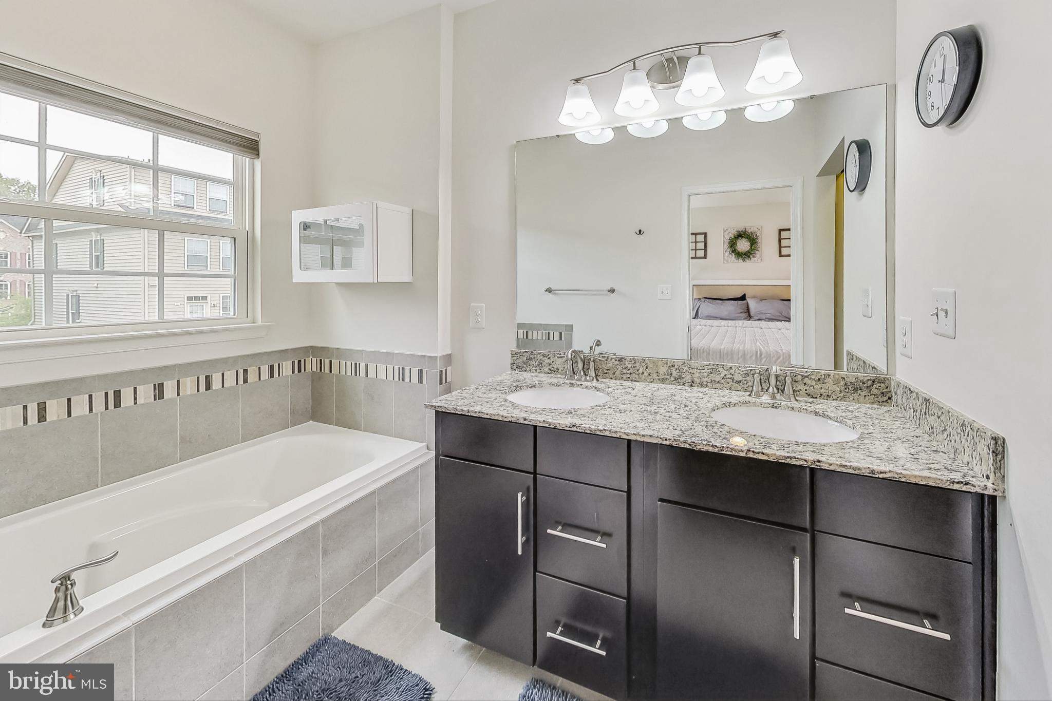 3624 Wright Terrace Washington, DC 20018 - Photo 29 of 45 Primary en-suite