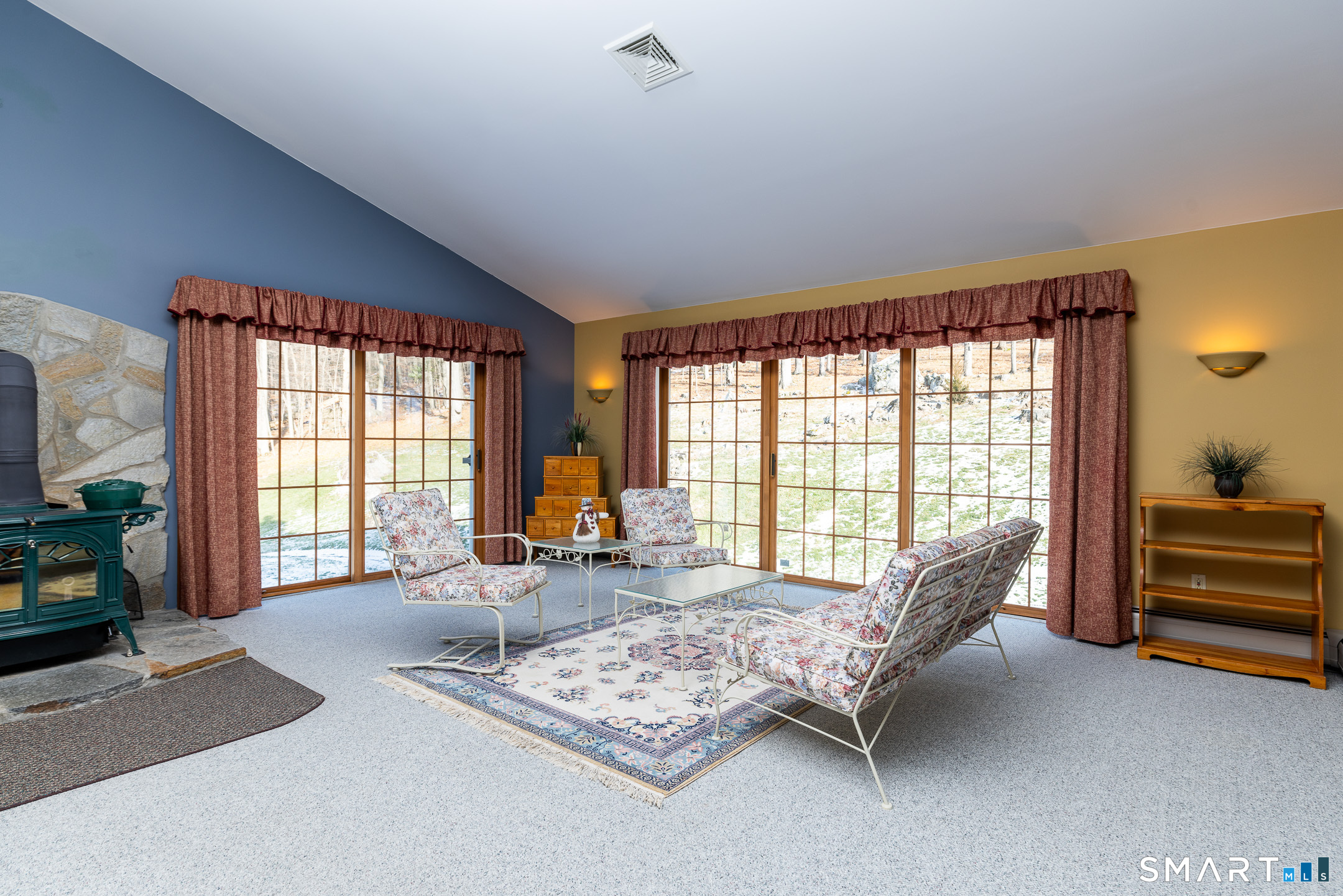 128 Ledge Road Plainville, CT 06062 - Photo 12 of 40