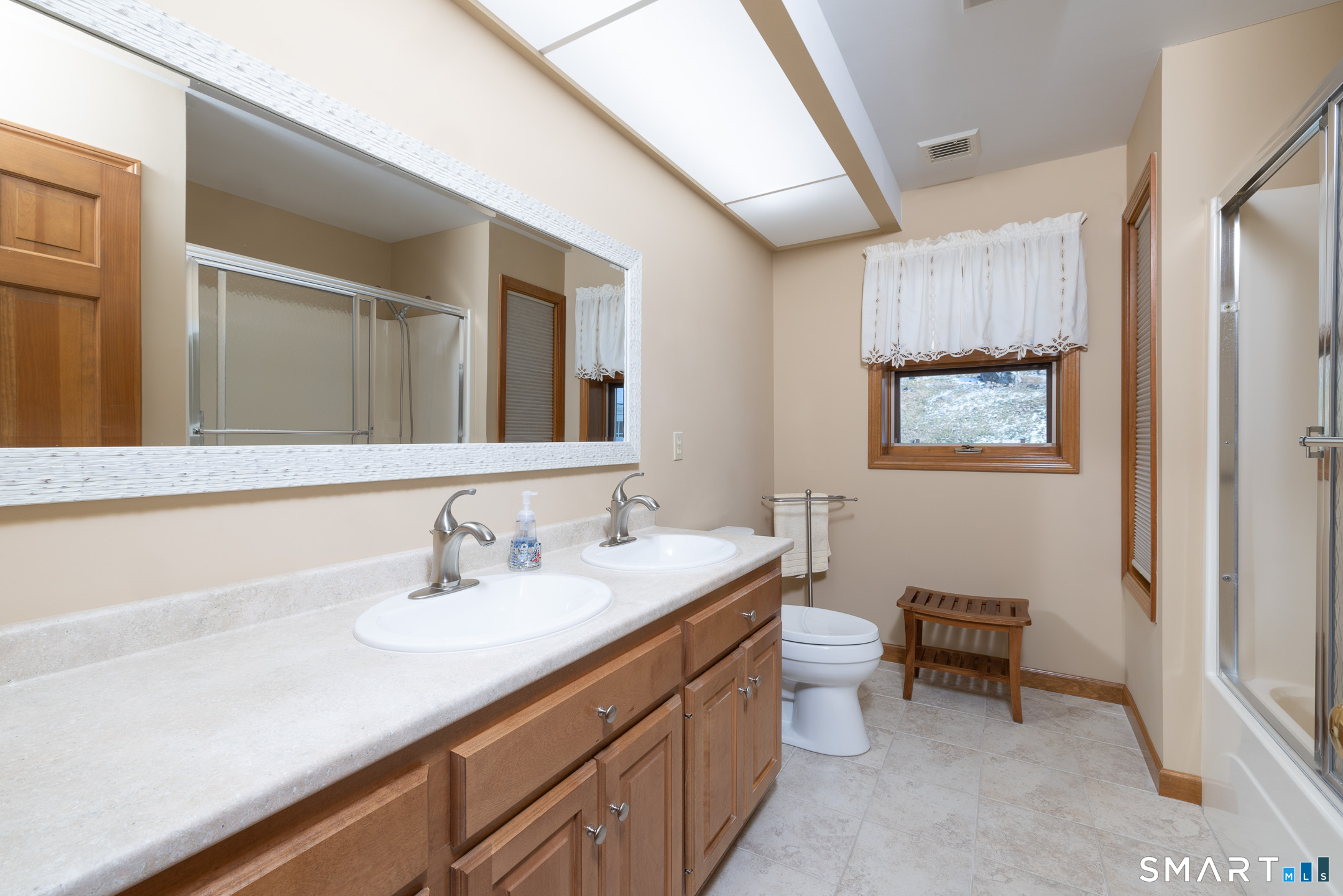 128 Ledge Road Plainville, CT 06062 - Photo 20 of 40