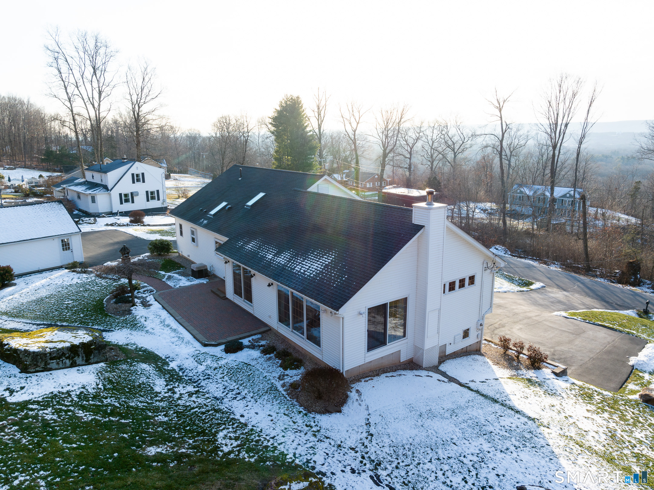 128 Ledge Road Plainville, CT 06062 - Photo 2 of 40