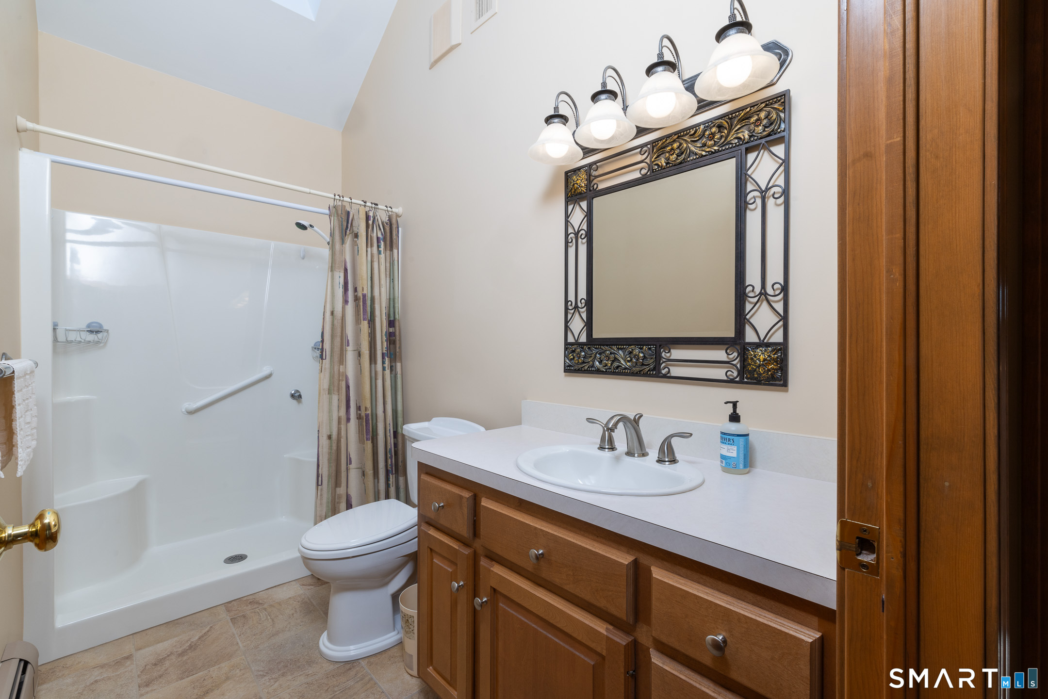 128 Ledge Road Plainville, CT 06062 - Photo 23 of 40