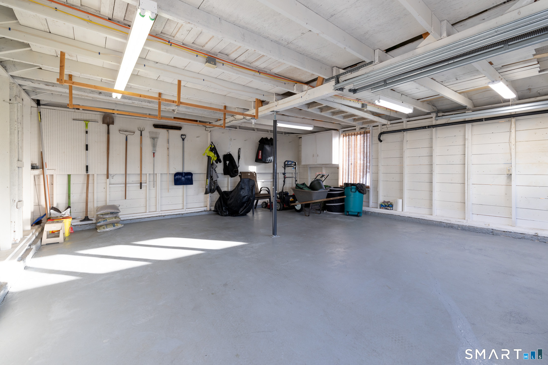 128 Ledge Road Plainville, CT 06062 - Photo 38 of 40 2-bay detached garage