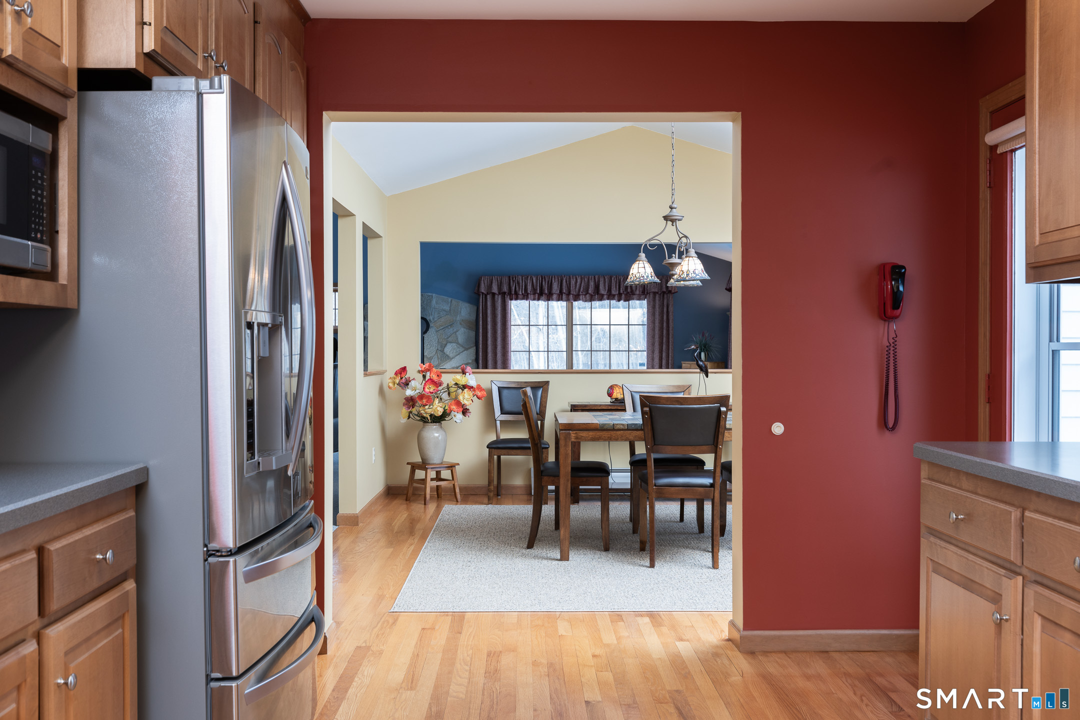 128 Ledge Road Plainville, CT 06062 - Photo 8 of 40