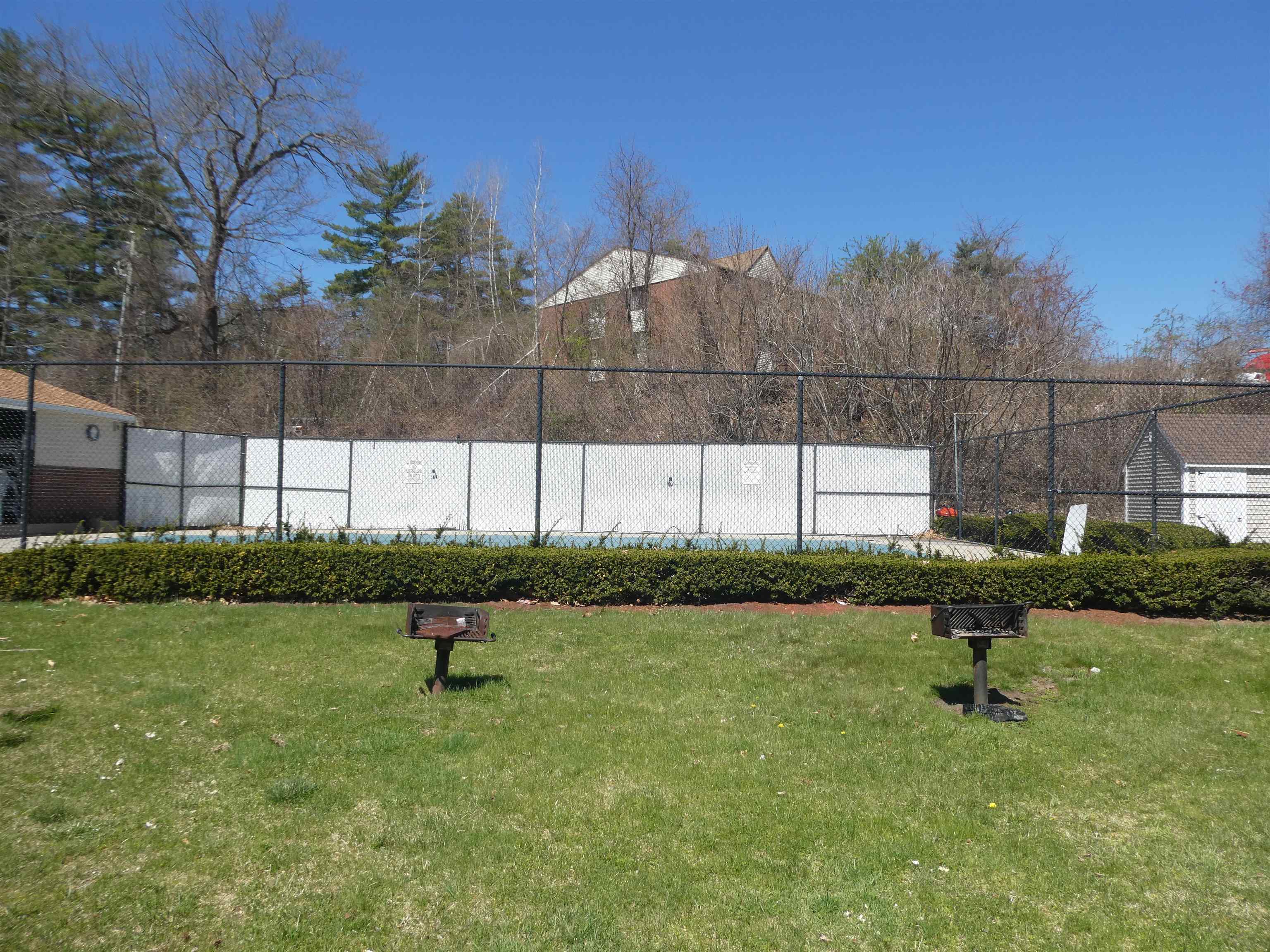 133 English Village Road, Unit 303 Manchester, NH 03102 - Photo 14 of 14