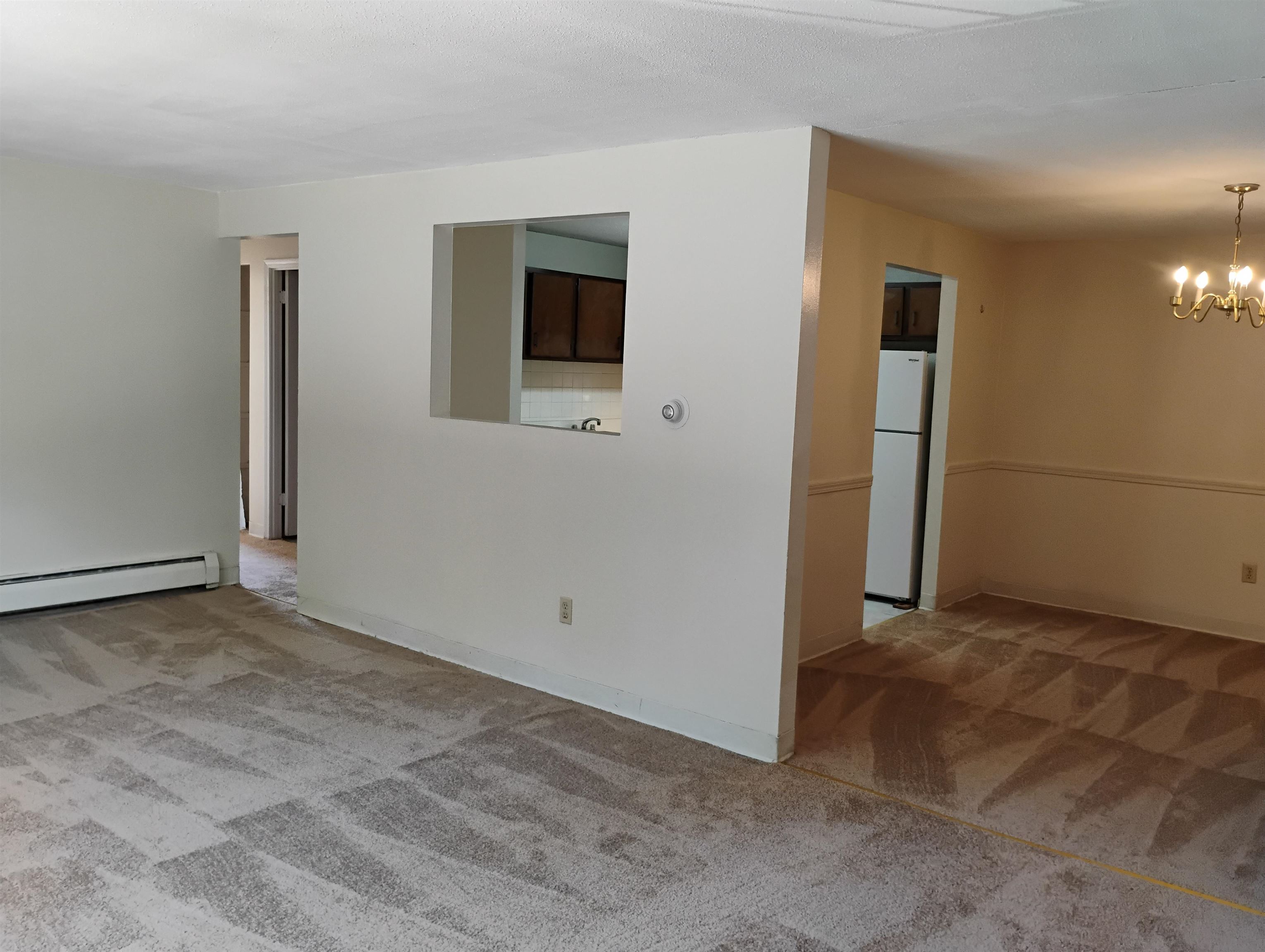133 English Village Road, Unit 303 Manchester, NH 03102 - Photo 5 of 14