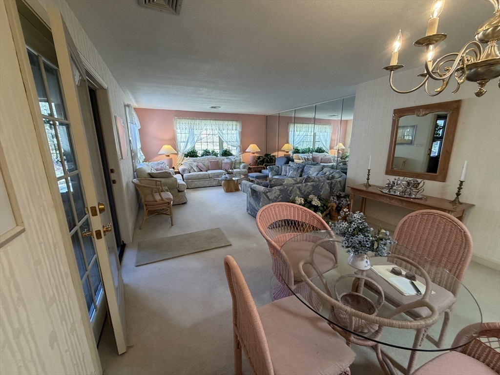 402 Country Side Road, Unit 402 Greenfield, MA 01301 - Photo 6 of 17