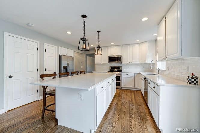 9317 Desert Willow Road Highlands Ranch, CO 80129 - Photo 13 of 39 Gallery Image 13