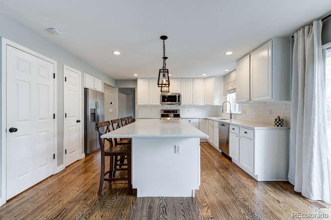 9317 Desert Willow Road Highlands Ranch, CO 80129 - Photo 15 of 39 Gallery Image 15