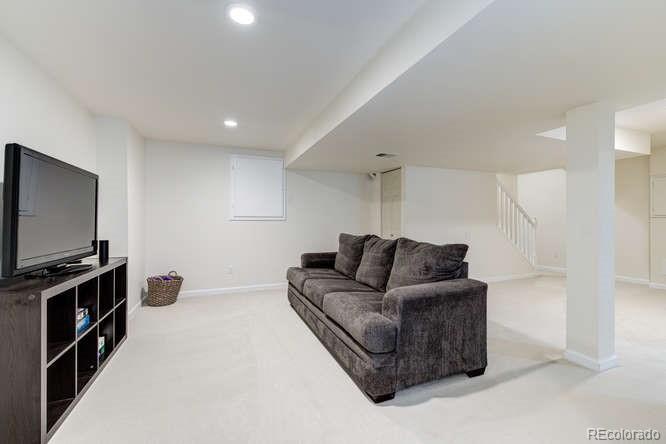 9317 Desert Willow Road Highlands Ranch, CO 80129 - Photo 36 of 39 Gallery Image 36
