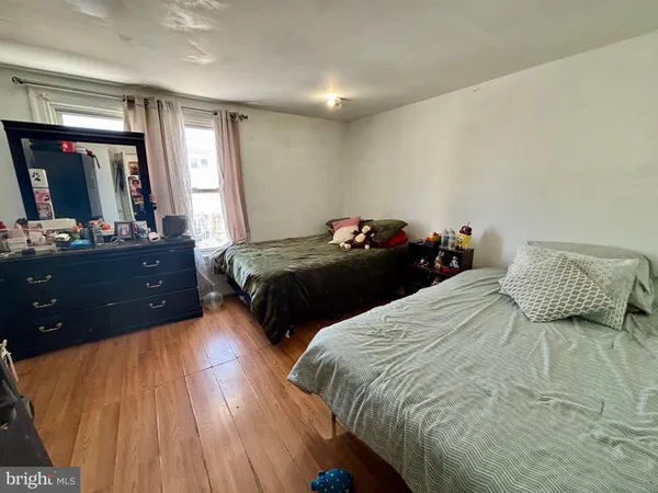 $320,000 | 117 Linden Avenue, Oaklyn, NJ 08107
