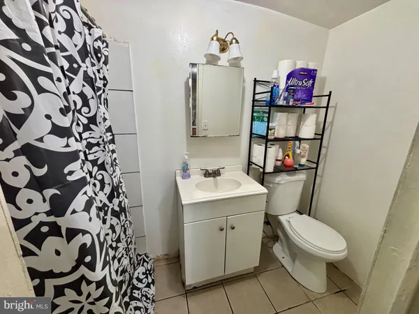 $320,000 | 117 Linden Avenue, Oaklyn, NJ 08107