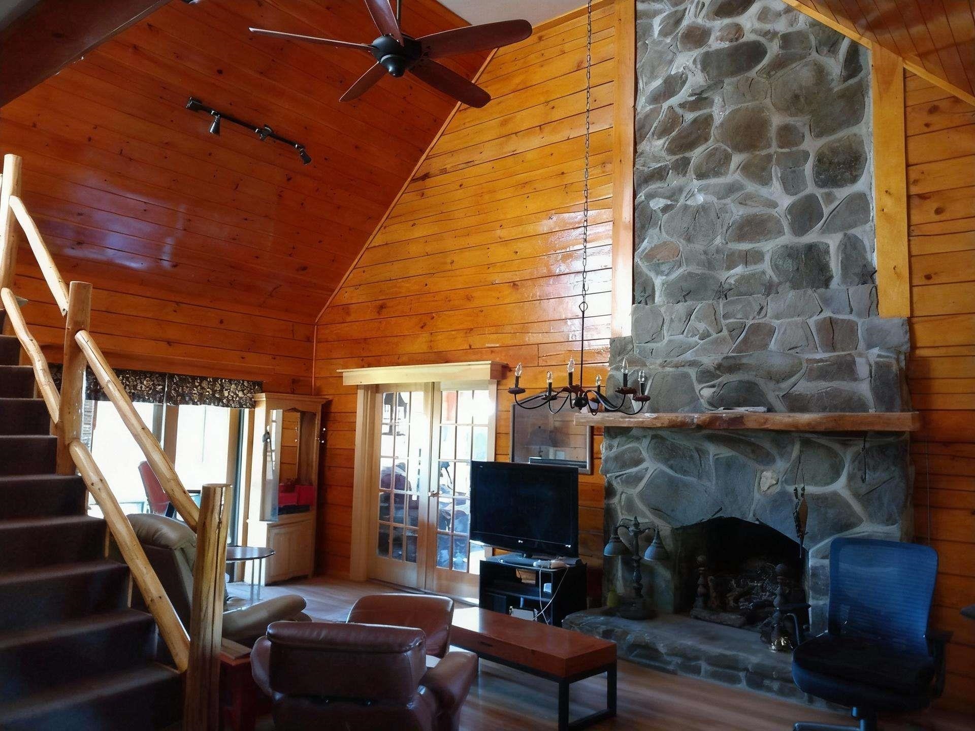 130 Old Barn Road Clarksville, NH 03592 - Photo 9 of 22
