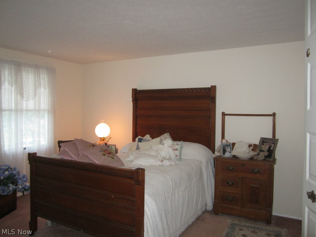 2425 Sourek Road Akron, OH 44333 - Photo 17 of 20 Gallery Image 17