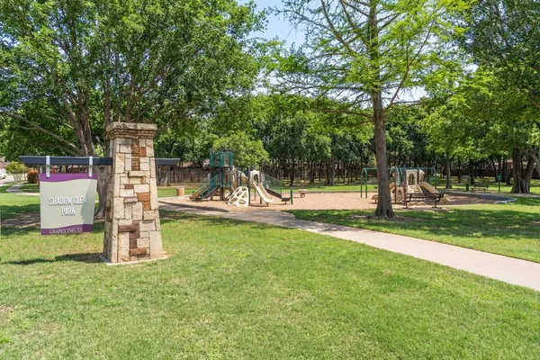 $589,900 | 1801 Sandalwood Lane, Grapevine, TX 76051