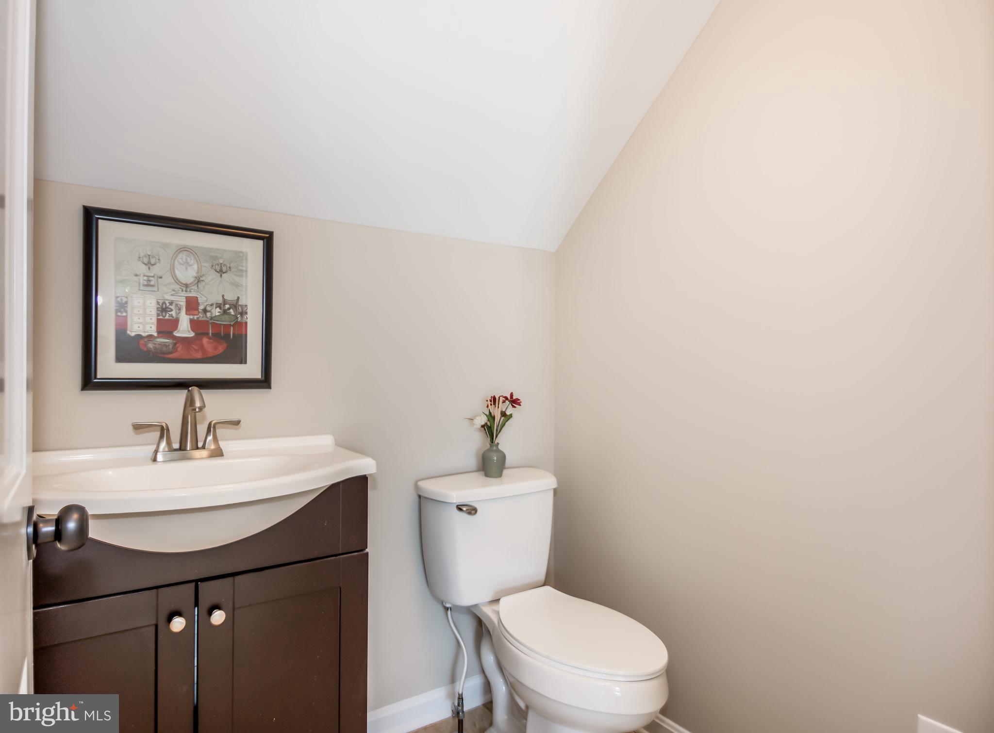 2903 Cox Neck Road East Chester, MD 21619 - Photo 32 of 55 1/2 Bath third floor