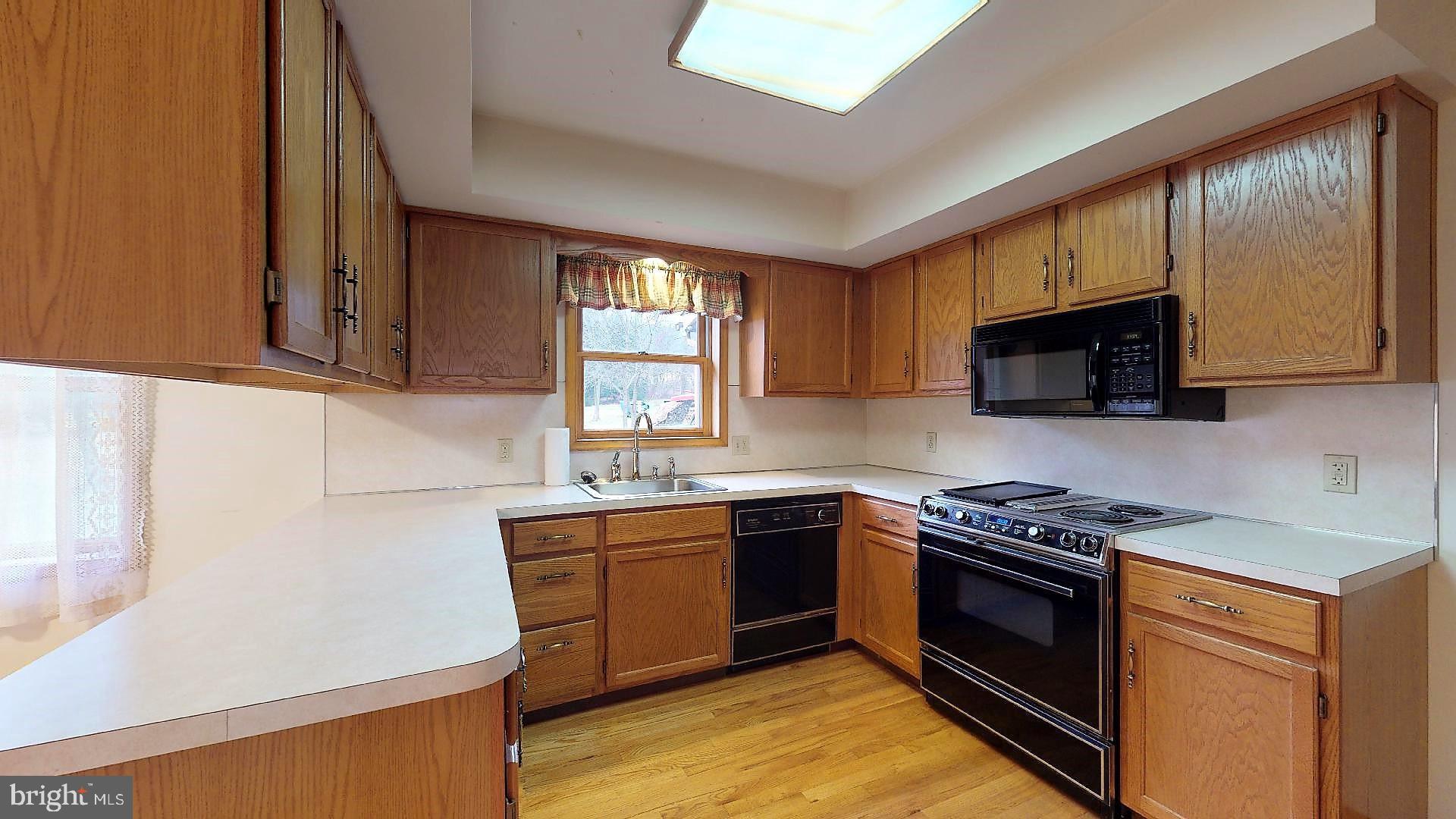 3916 Gehman Road Macungie, PA 18062 - Photo 7 of 36 Gallery Image 7