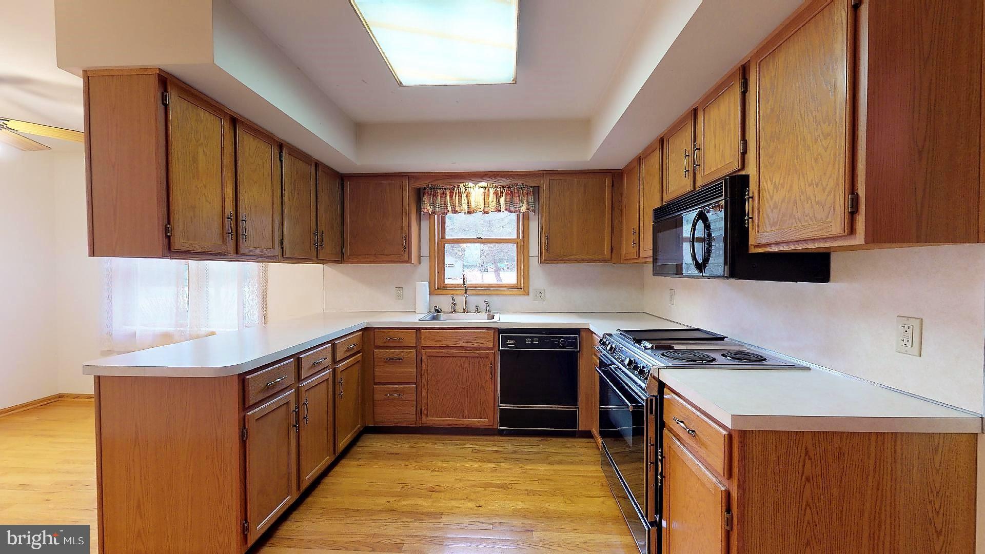 3916 Gehman Road Macungie, PA 18062 - Photo 8 of 36 Gallery Image 8