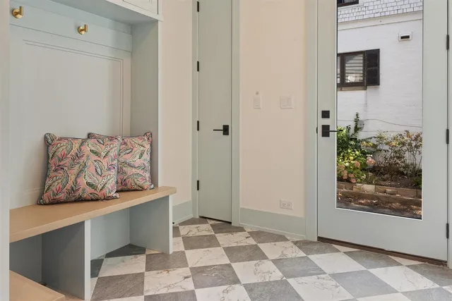 $3,295,000 | 889 Cherry Street, Winnetka, IL 60093