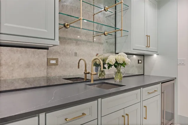 $3,295,000 | 889 Cherry Street, Winnetka, IL 60093